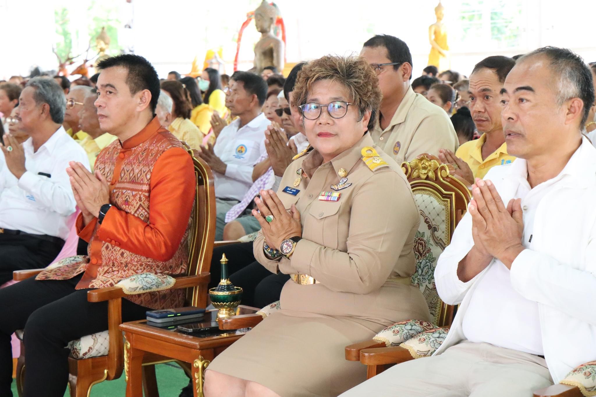 พิธีสมโภชน์เทียนพรรษาและพิธีถวายเทียนพรรษาแก่วัดต่างๆในดำเภอดอนสัก (โครงการหล่อเทียนพรรษา หลอมใจชาวดอนสัก เทิดไท้องค์ราชัน ประจำปี2567 ครั้งที่ 9)